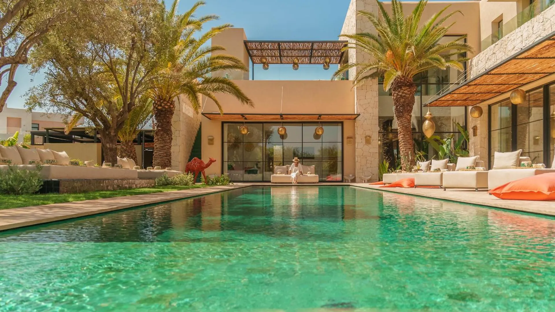 Villa Eyline Amelkis Golf contacts